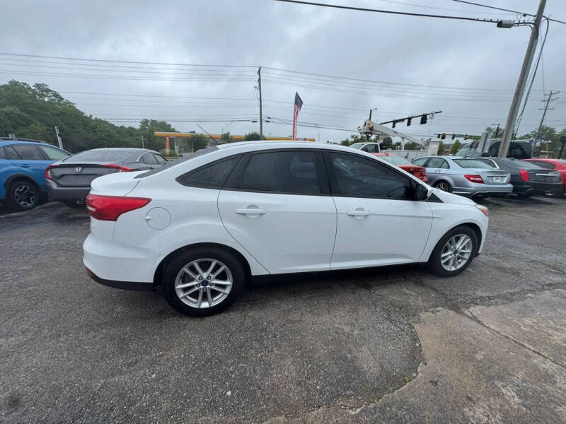 2018 Ford Focus SE