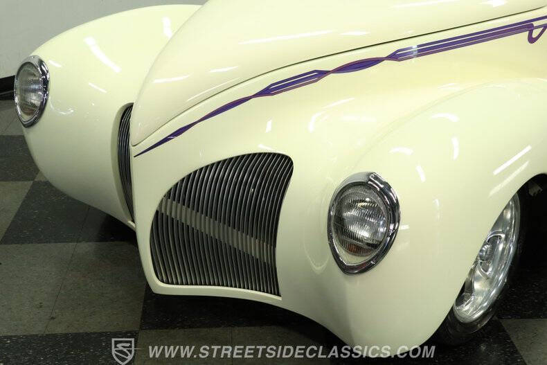 1939 Lincoln Zephyr