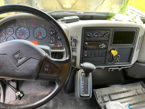 2018 International DuraStar 4300