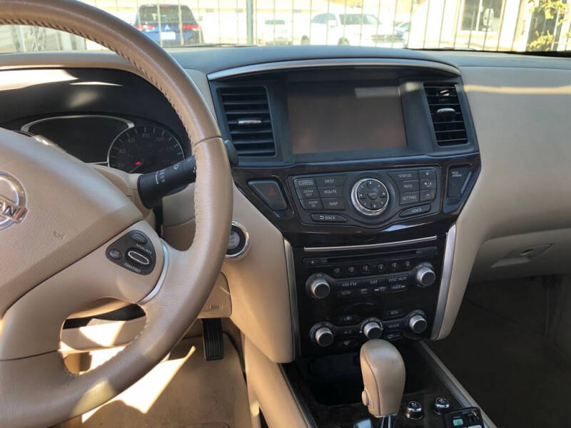 2015 Nissan Pathfinder