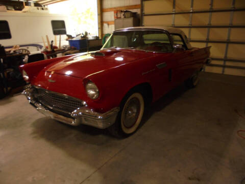 1957 Ford Thunderbird