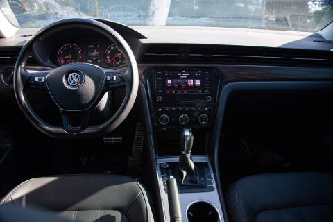 2020 Volkswagen Passat SEL