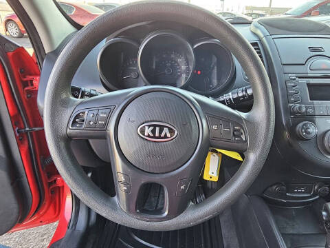 2010 Kia Soul +