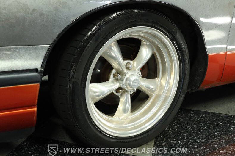 1992 Oldsmobile Custom Cruiser