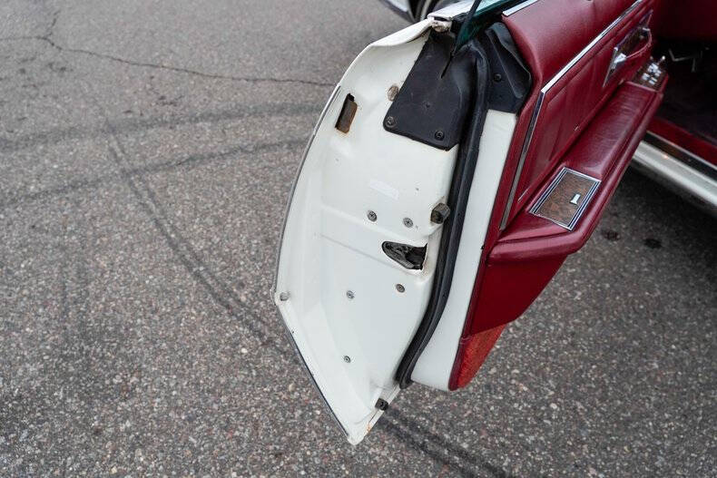 1976 Lincoln Continental