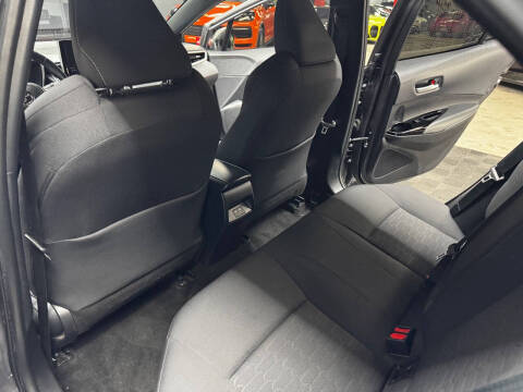 2024 Toyota Corolla Hatchback SE