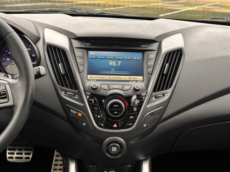 2015 Hyundai Veloster Turbo