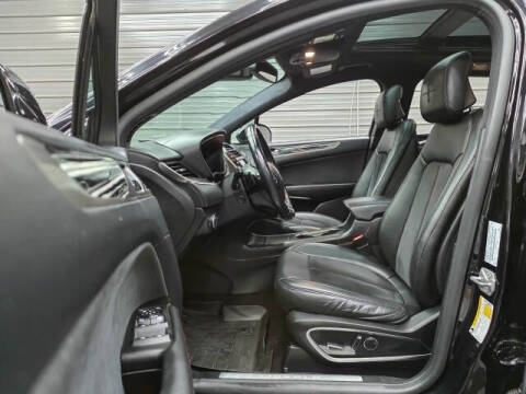 2019 Lincoln MKC Black Label
