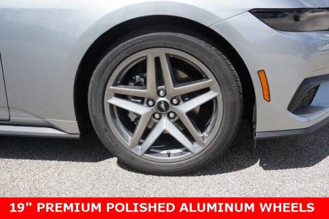 2025 Ford Mustang EcoBoost