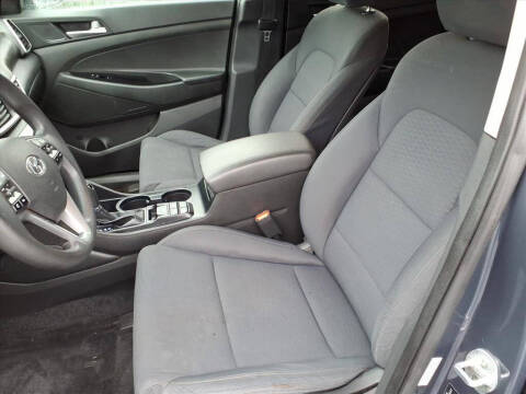 2021 Hyundai Tucson SE