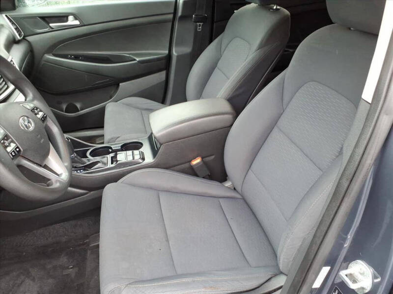 2021 Hyundai Tucson SE