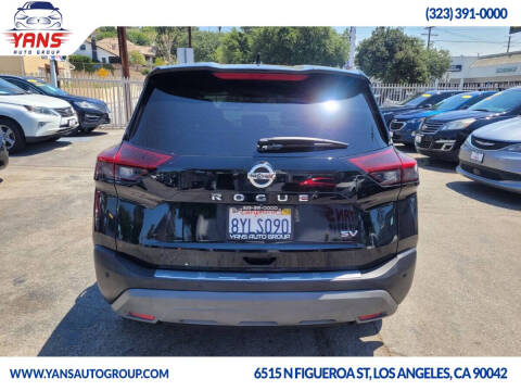 2021 Nissan Rogue SV