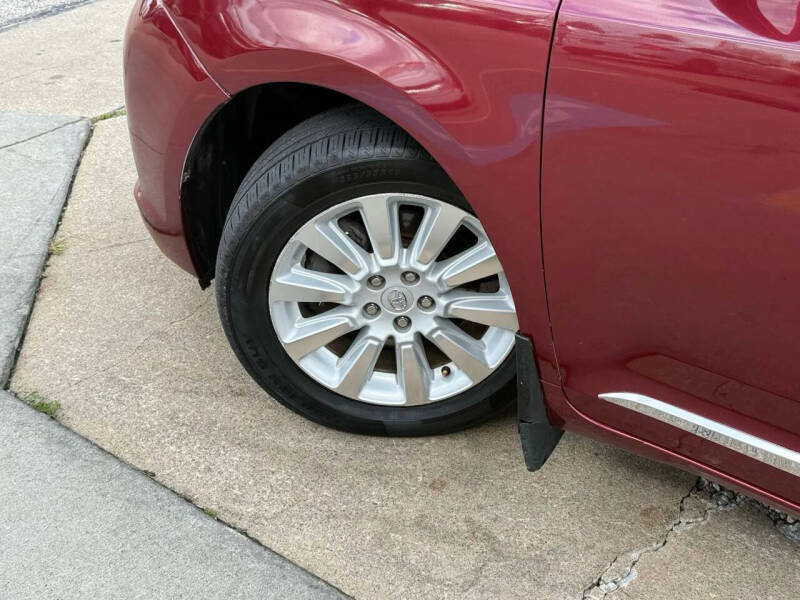 2013 Toyota Sienna Limited 7-Passenger