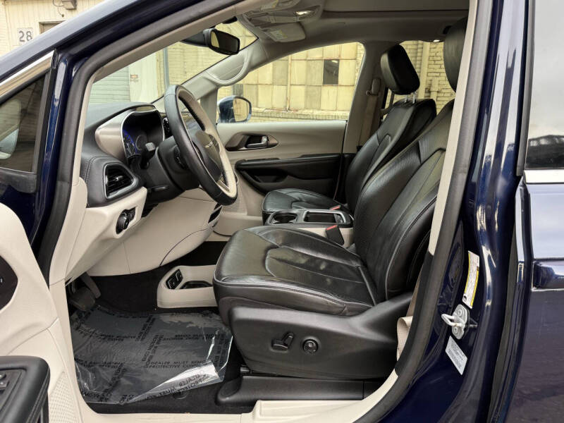 2017 Chrysler Pacifica Limited