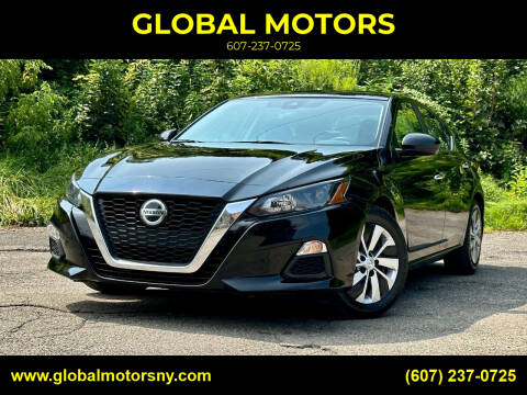 2022 Nissan Altima for sale at GLOBAL MOTORS in Binghamton NY