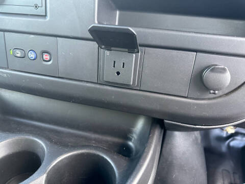 2019 Chevrolet Express 2500