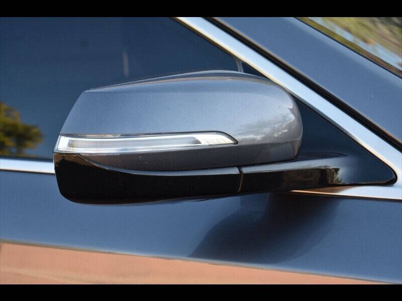 2015 Hyundai Genesis 5.0L