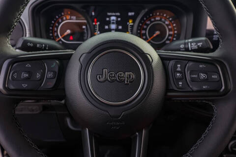 2025 Jeep Gladiator Willys