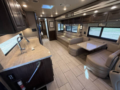 2019 Tiffin Allegro Open Road