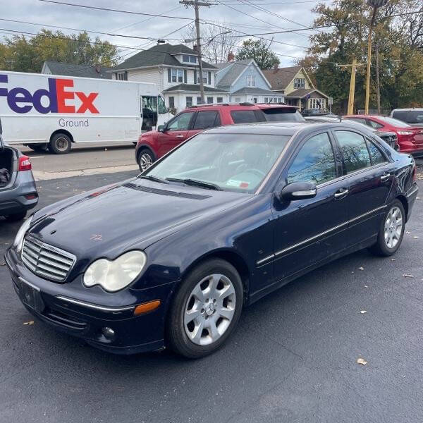 2006 Mercedes-Benz C-Class for sale at Green Light Auto in Bridgeton, NJ