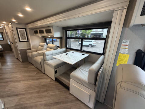 2022 Holiday Rambler Invicta