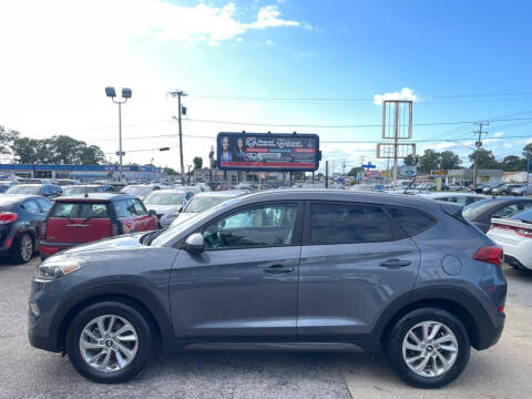 2016 Hyundai Tucson SE