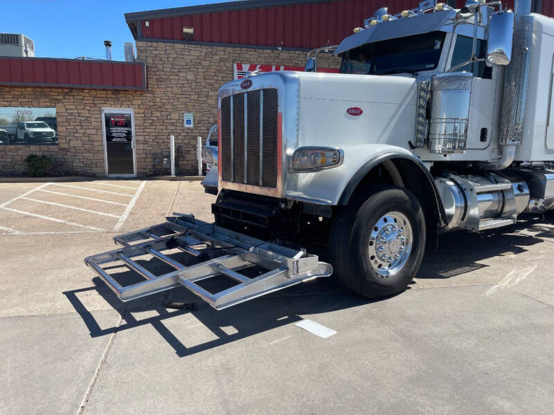2014 Peterbilt 388