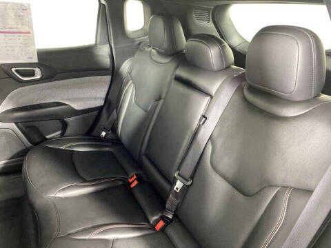 2023 Jeep Compass Latitude Lux