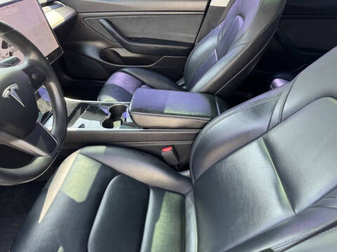 2019 Tesla Model 3 Standard Range Plus