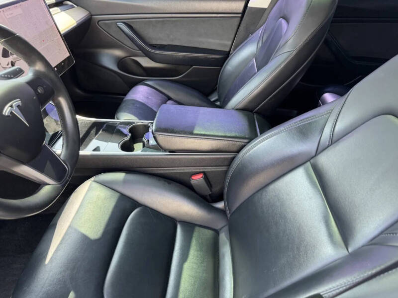 2019 Tesla Model 3 Standard Range Plus