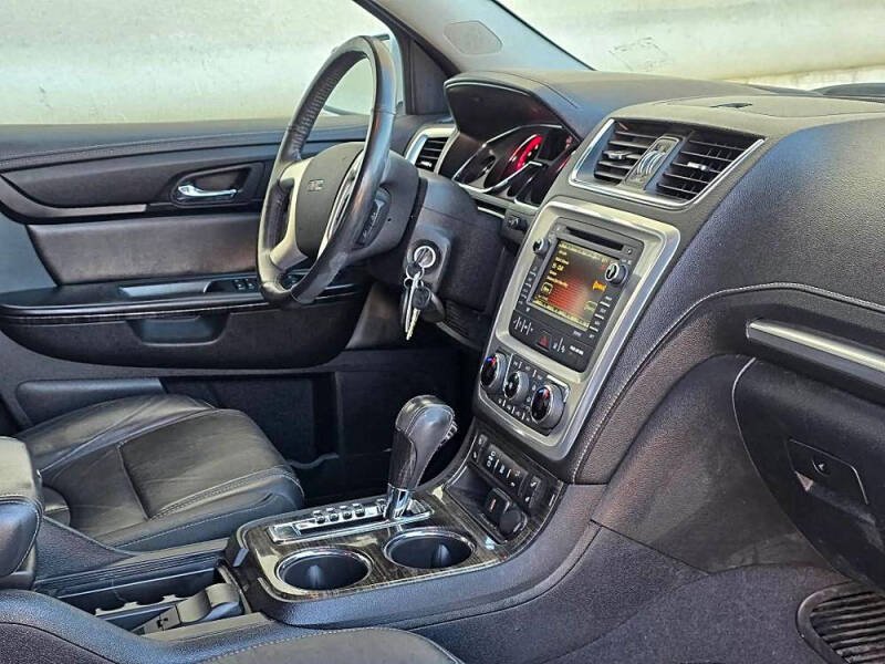 2017 GMC Acadia Limited