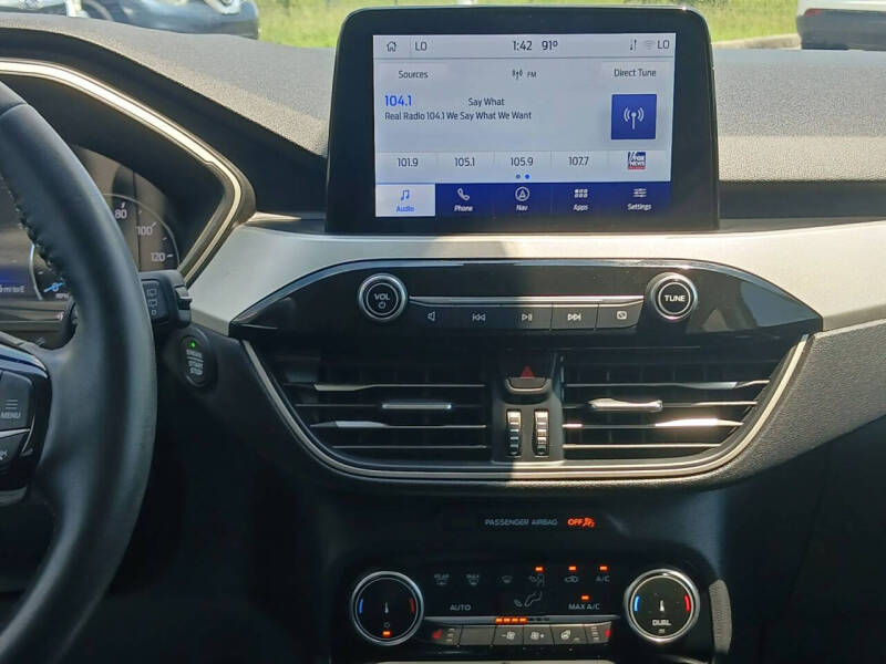 2022 Ford Escape Hybrid SEL