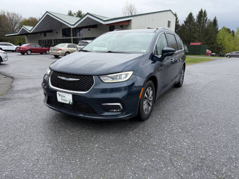 2021 Chrysler Pacifica Hybrid Touring L
