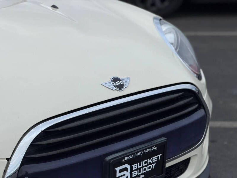 2017 MINI Hardtop 4 Door Cooper