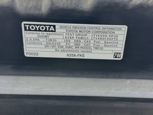 2020 Toyota Camry SE