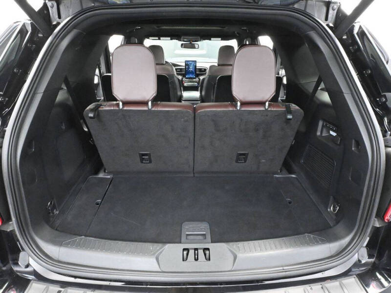 2023 Ford Explorer Platinum