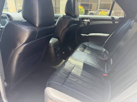 2014 Chrysler 300 S