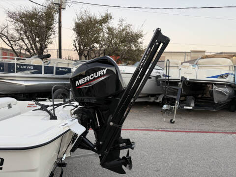 2023 Mako Pro Skiff 15 CC