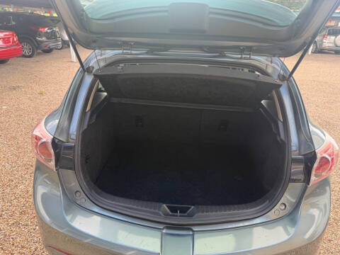 2013 Mazda MAZDA3 i Touring