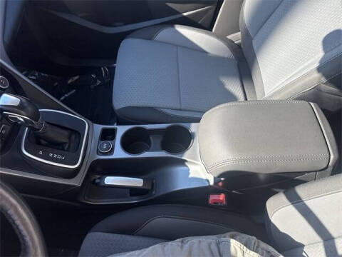 2017 Ford C-MAX Hybrid SE