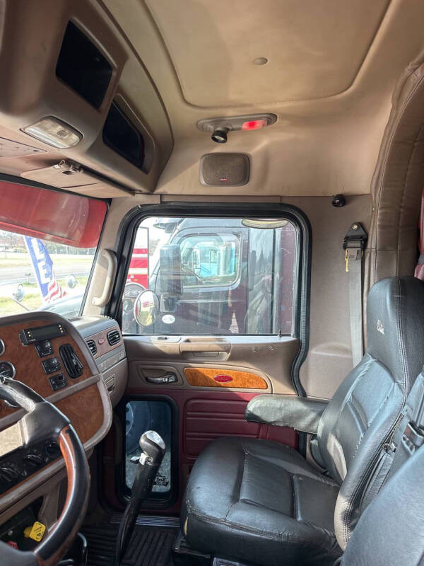 2006 Peterbilt 379