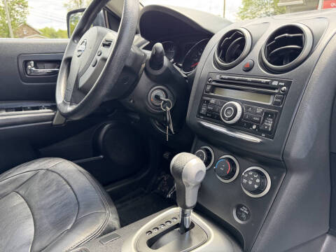 2013 Nissan Rogue S