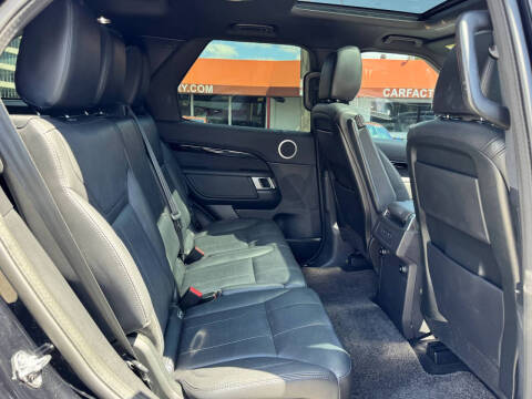 2020 Land Rover Discovery SE