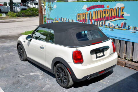 2018 MINI Convertible Cooper