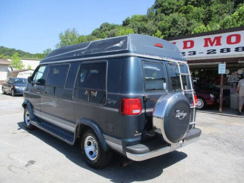 1996 Dodge Ram Van 2500