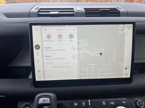 2025 Land Rover Defender 90 P400 X-Dynamic SE