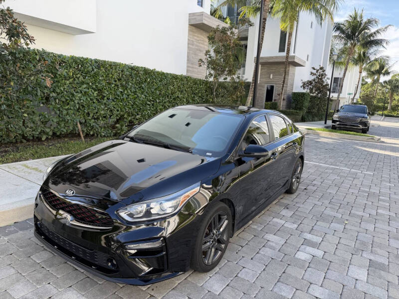 2021 Kia Forte GT-Line's photo