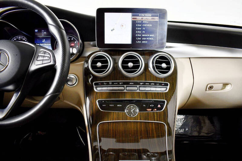 2016 Mercedes-Benz C-Class