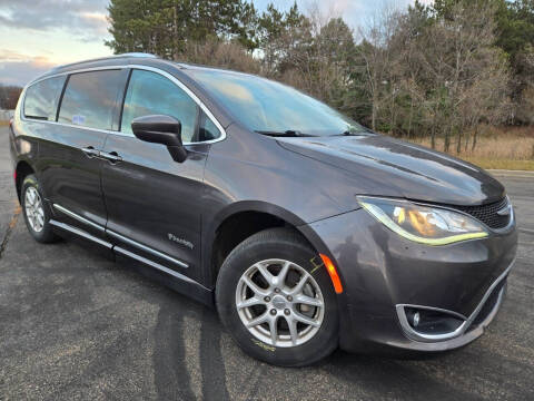 2020 Chrysler Pacifica Touring L