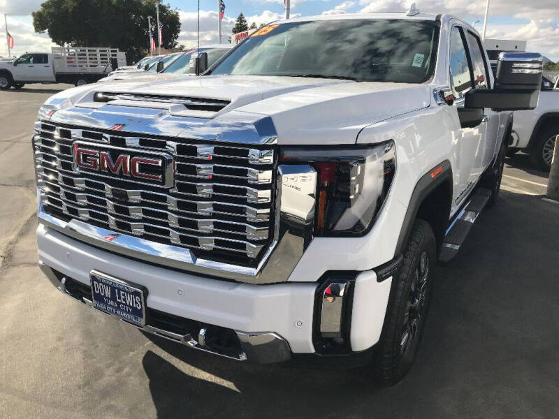 2025 GMC Sierra 2500HD Denali's photo